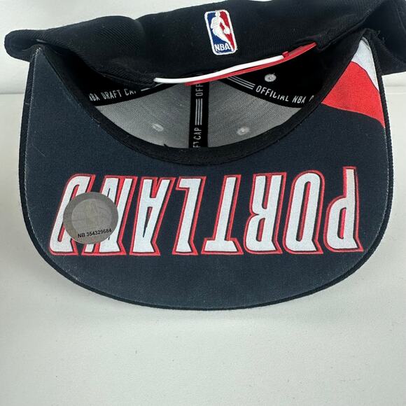 Adidas Portland Trail Blazers Logo Official NBA Draft Black Snapback Hat Cap OS - Picture 3 of 7